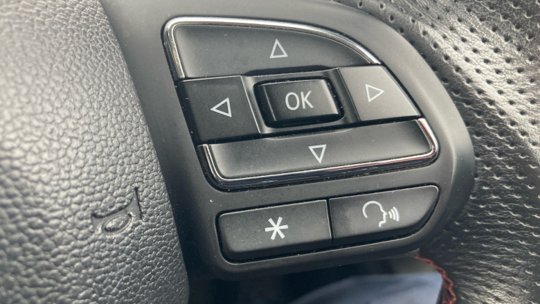 MG HS 1.5 T-GDI PHEV SE 5dr Auto Hatchback